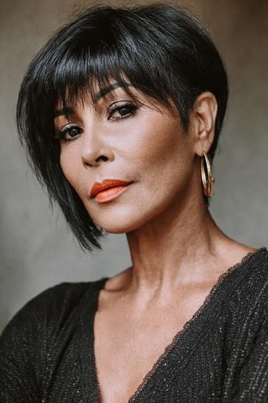 Chic Textured Bob Style